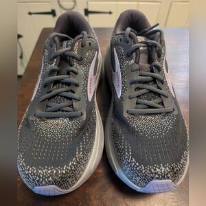 Brooks Ghost Max 2